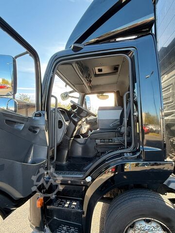 LKW mit Pritsche & Plane MERCEDES-BENZ Atego 3 4x2 1530
