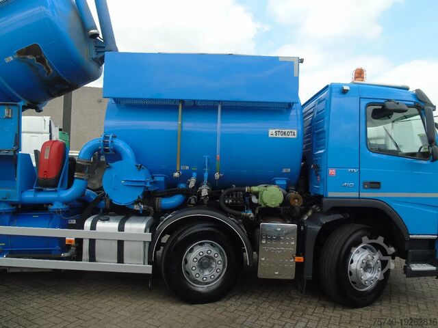 Suction vehicle Volvo FM 420 + STOKOTA ECOTA 10.500LITER + 8X2 + WEB