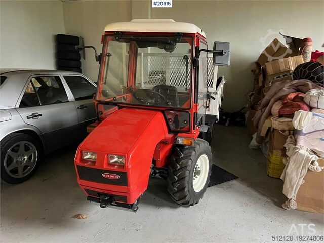 Muldenfahrzeug Goldoni Transcar 33RS 4x4 w/ 3 way tipper and Meredith and