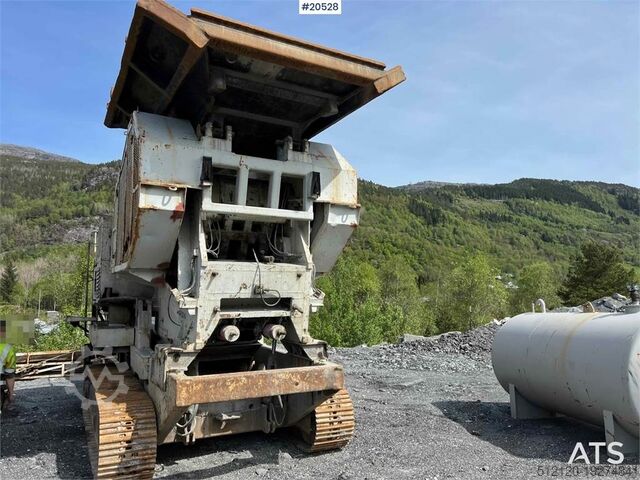 Crusher Haahjem ctc 110 crusher w/side conveyor and screen. WATCH