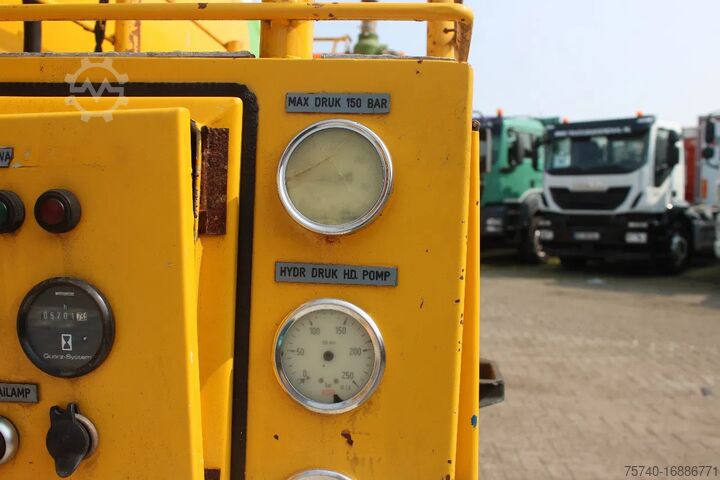 Suction vehicle DAF LF 45.130 + RON 4.000LITER