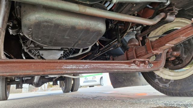 Kleinbus MERCEDES-BENZ Vorgänger Sprinter O 319 Samba mit Faltdach AC