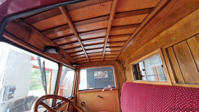 Kleinbus Berna Adler mit Frech Hoch Sissach Aufbau Cabrio