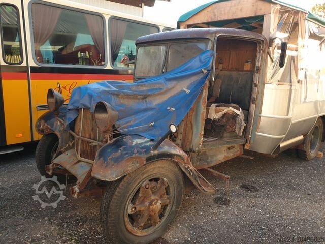 Kleinbus Berna Adler mit Frech Hoch Sissach Aufbau Cabrio