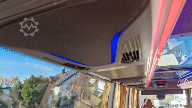 Kleinbus MERCEDES-BENZ 519 und 517 Glasdach XXL 20 Sitze Stock