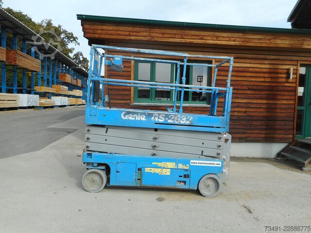 Scissor lift Genie GS-2632 ( 9,96m )