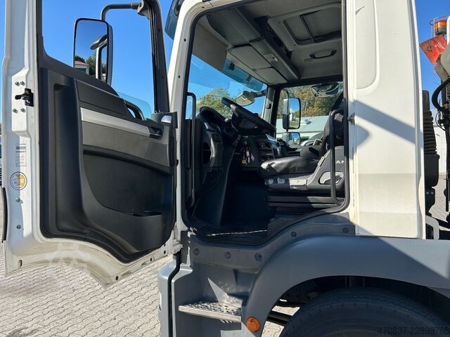 Müllwagen MAN TGM 18.290 / Zöller Mini XL 12 + Schüttung