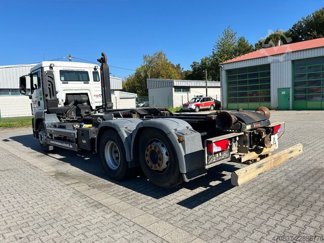 Abrollkipper MAN TGS 26.440 / 6x2-4 / Hiab XR21S59