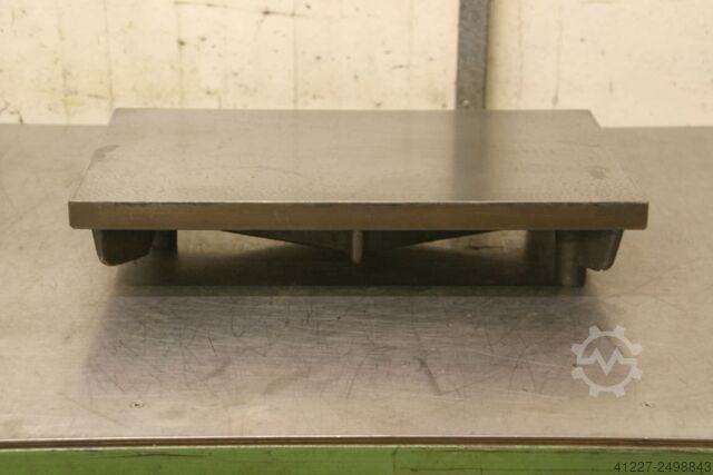Clamping plate Welk Abmessungen 496/295/H95 mm