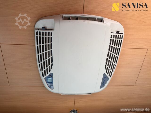 Cattle truck Mercedes-Benz Actros1831 /Pferdetransporter/7 Boxen