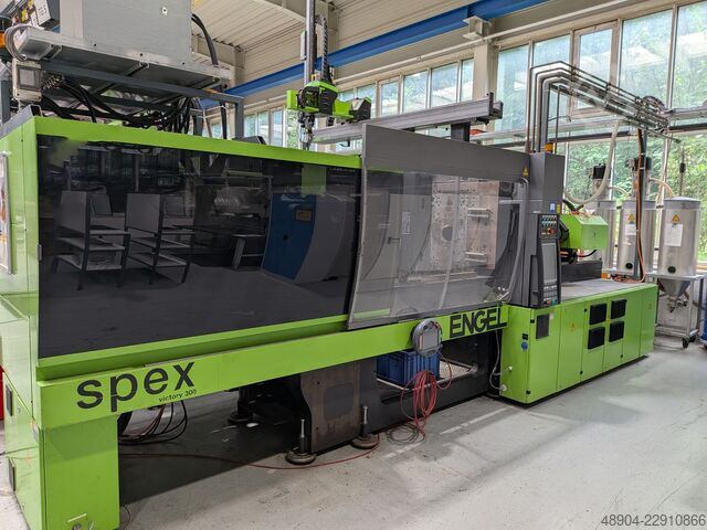 Injection molding machine Engel VC 1350 / 300 Spex