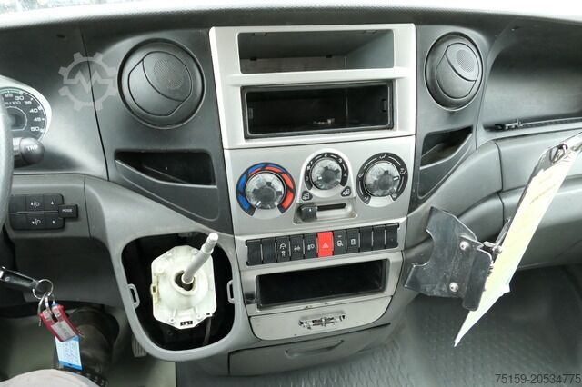 Transporter mit Koffer iveco Daily 35 S11 C30C AUTOMATIK KAMERA MAXI Regale DURCHGANG