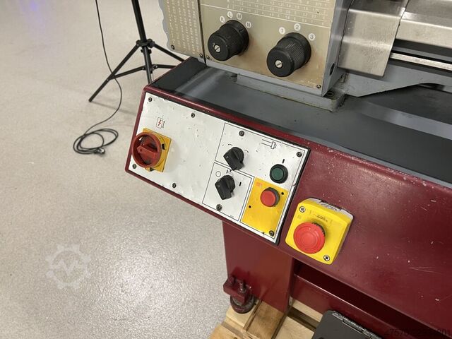 Leit-/Zugspindeldrehmaschine Harrison M250