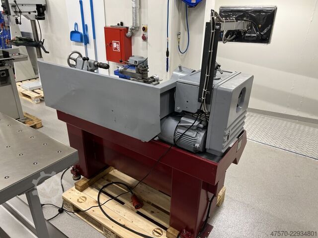 Leit-/Zugspindeldrehmaschine Harrison M250