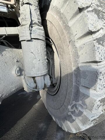 Muldenkipper Caterpillar 775F