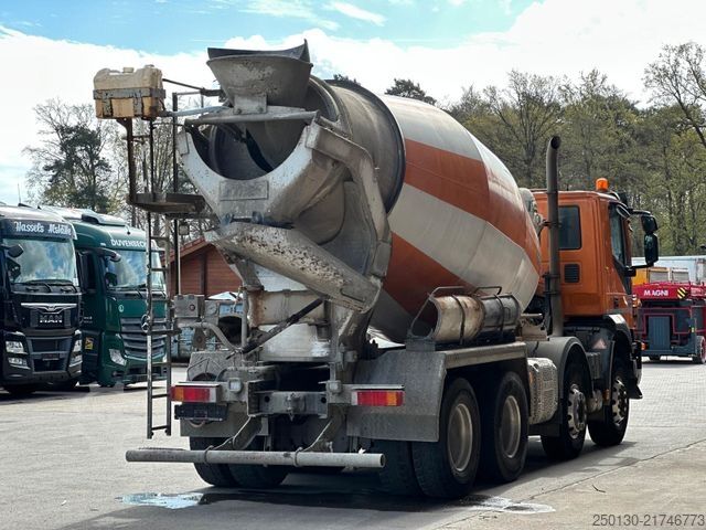 Concrete mixer truck IVECO Trakker 400 8x4 BB STETTER AM9 Betonmischer 9m³