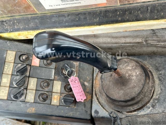 Mobile excavator O&K MH4 Plus Mobilbagger inkl. Schalengreifer