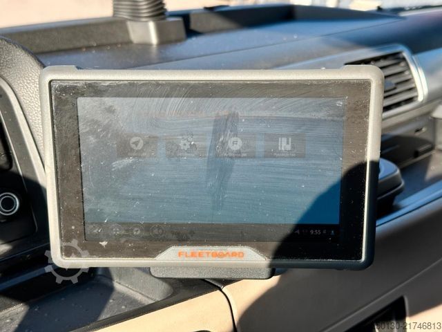 Volume tractor unit MAN TG3 18.470 4x2 LLS-U Retarder XLX /2 Tanks/Klima