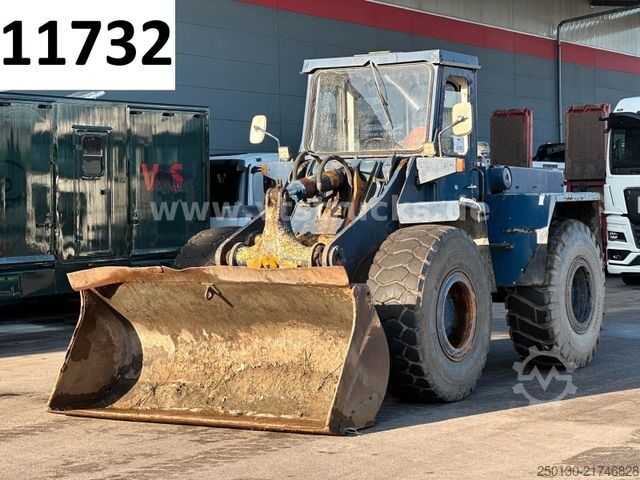 Wheel loader HANOMAG B11C/MF 44C Oldtimer Radlader inkl. Schaufel