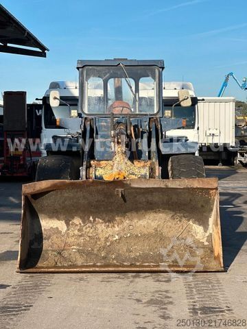 Wheel loader HANOMAG B11C/MF 44C Oldtimer Radlader inkl. Schaufel