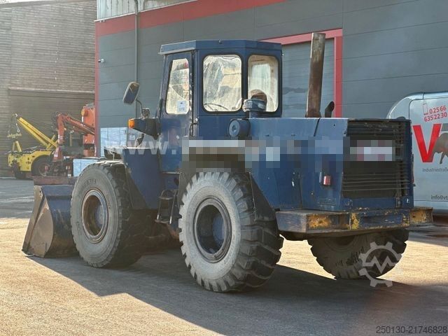 Wheel loader HANOMAG B11C/MF 44C Oldtimer Radlader inkl. Schaufel