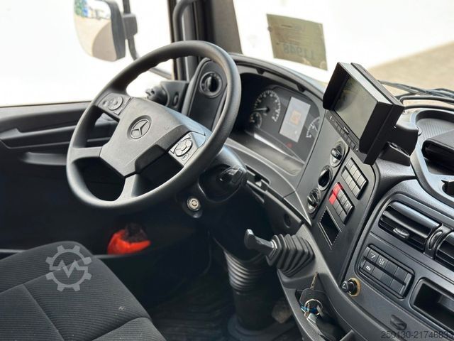 Three-sided tipper truck MERCEDES-BENZ Atego 823K 4x2 MEILLER TRIGENIUS DSK *NEU*