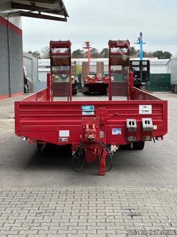 Low loader trailer BLOMENRÖHR 688/18000 Transportanhänger m. Rampe
