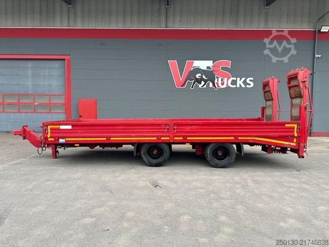 Low loader trailer BLOMENRÖHR 688/18000 Transportanhänger m. Rampe
