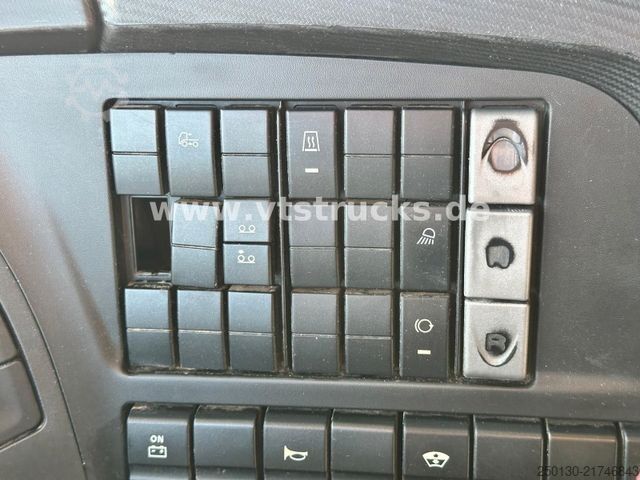 Truck chassis IVECO Stralis 330 EEV 6x2 LL Fahrgestell