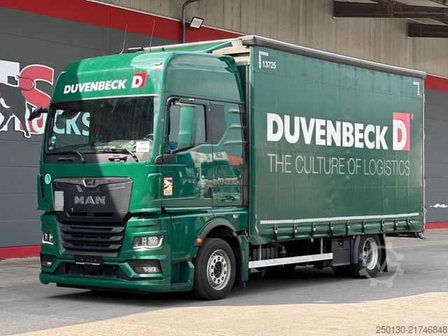 Jumbo truck MAN TG3 18.470 4x2 LL Mega Curtainsider Retarder/