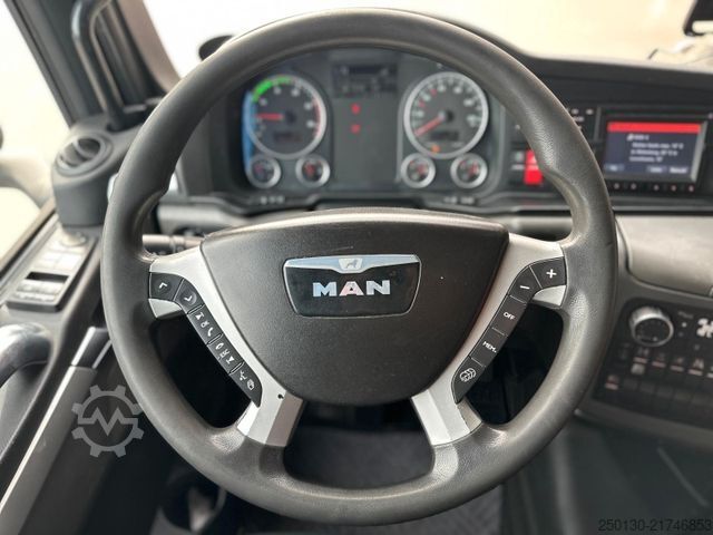 Standard tractor unit MAN TGX 18.400 4x2 BLS / 2 Tanks / ACC / ADR AT