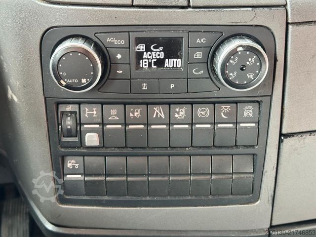 Standard tractor unit MAN TGX 18.400 4x2 BLS / 2 Tanks / ACC / ADR AT