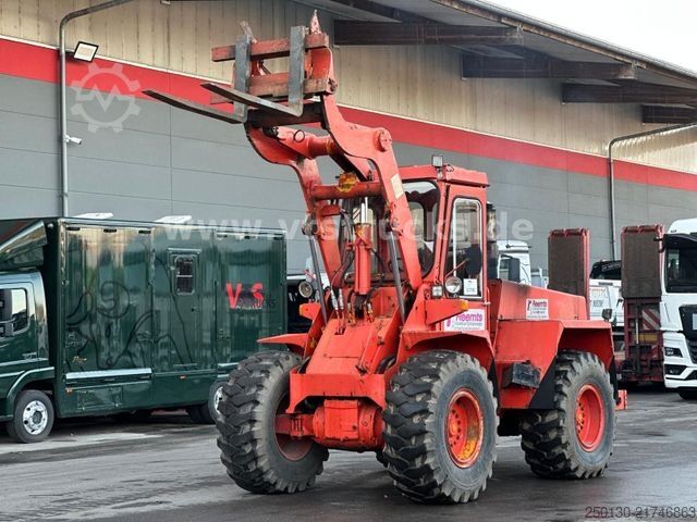 Wheel loader HANOMAG 33C Oldtimer Radlader Allrad inkl. Gabel