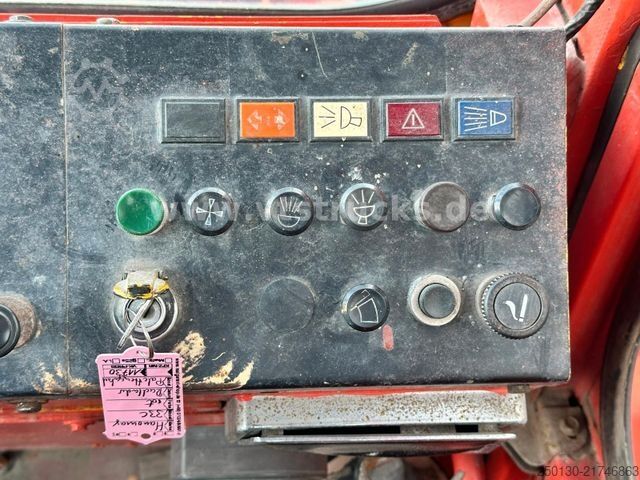 Wheel loader HANOMAG 33C Oldtimer Radlader Allrad inkl. Gabel