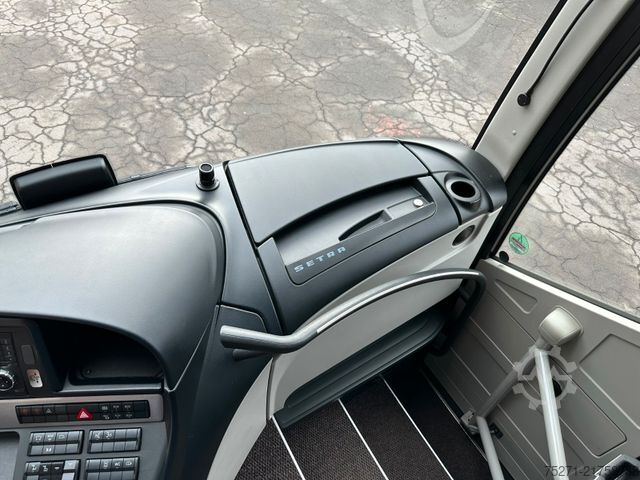 Motor coach SETRA S 516 HD/2 48+2+1