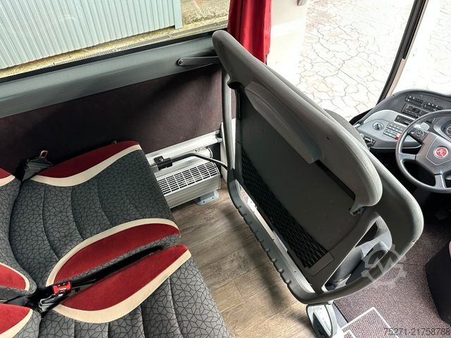 Motor coach SETRA S 516 HD/2 48+2+1