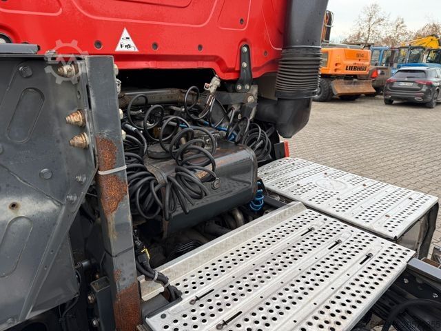 Heavy-duty truck MERCEDES-BENZ 2663 Arocs Nebenantrieb Retarder VOLL