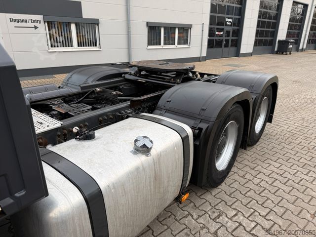 Heavy-duty truck MERCEDES-BENZ 2663 Arocs Nebenantrieb Retarder VOLL