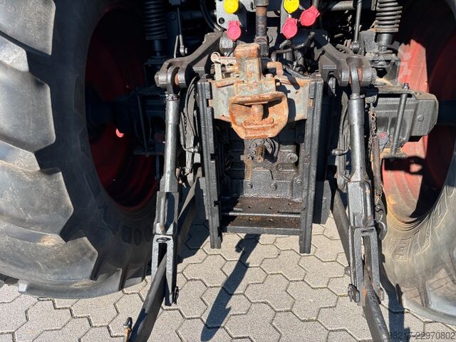 CLAAS Ares 697 CLAAS Ares 697