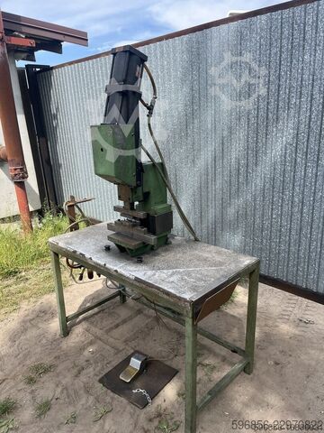 Pneumatic press Schling DUO 5T