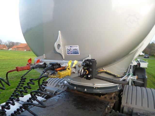 Tanker semitrailer D-TEC GĂĽlletanker FV2011 Zwangslenkung