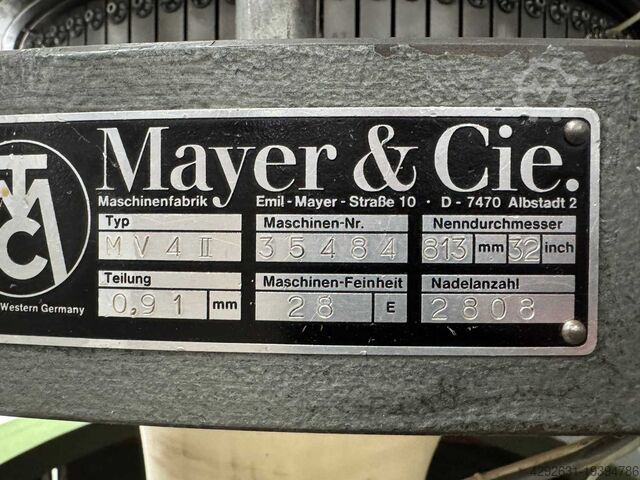 Knitting machine Mayer & Cie. MV4 ll rondbreimachine