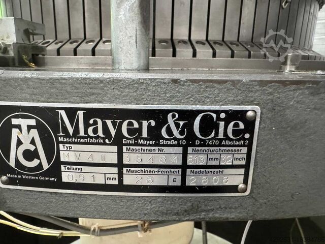 Knitting machine Mayer & Cie. MV4 ll rondbreimachine