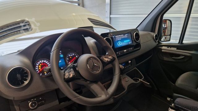 Minibus MERCEDES-BENZ Sprinter Lord Light 22 Sitzer 3 x Lagerfahrzeug