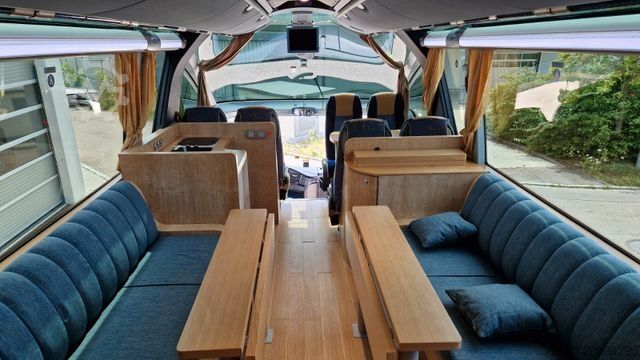 Caravan/camper Neoplan Starliner 2 XXL Wohnbus Setra