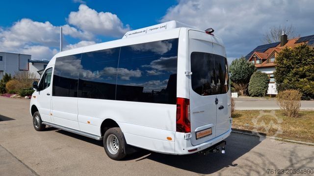 Minibus MERCEDES-BENZ 519 Allrad 4 x 4 Vorlauffahrzeug neue ADA