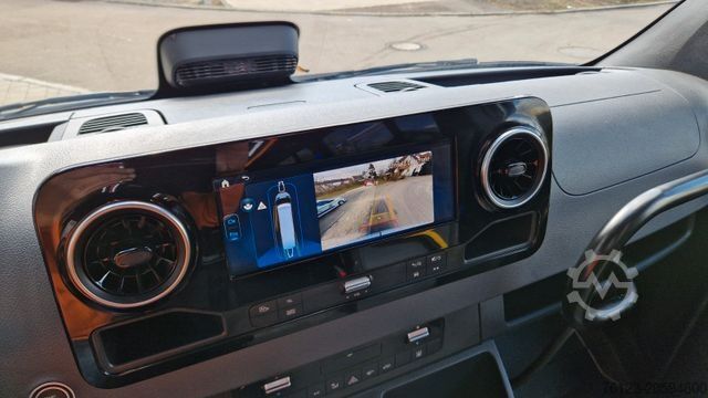 Minibus MERCEDES-BENZ 519  Allrad 4 x 4 Vorlauffahrzeug  neue ADA