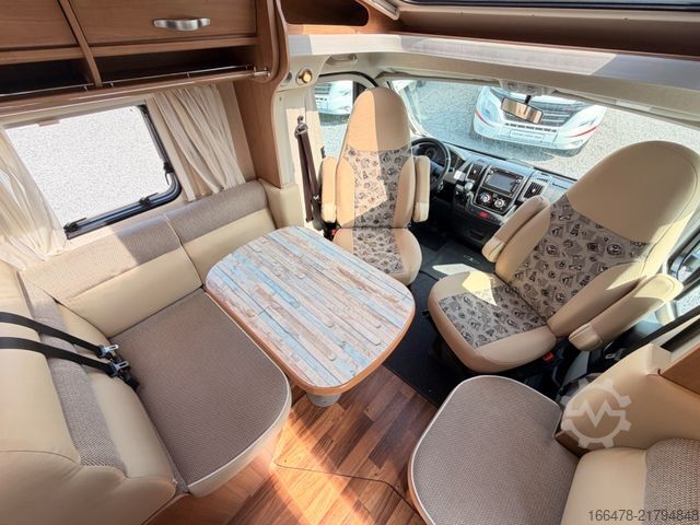 Teilintegriertes Wohnmobil HYMER/ERIBA Tramp T 678 Premium 50 *Einzelbetten-Automatik*