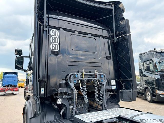 Standard tractor unit SCANIA R480 * RETARDER * STANDKLIMA * TÜV