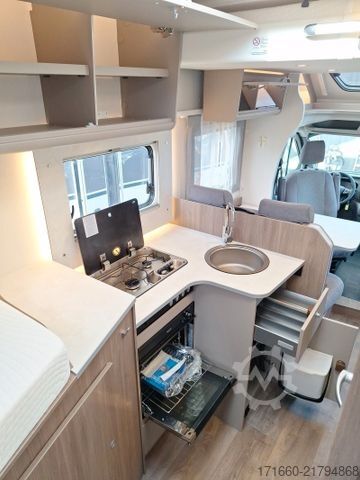 Teilintegriertes Wohnmobil CARADO Edition25 T Ford 338